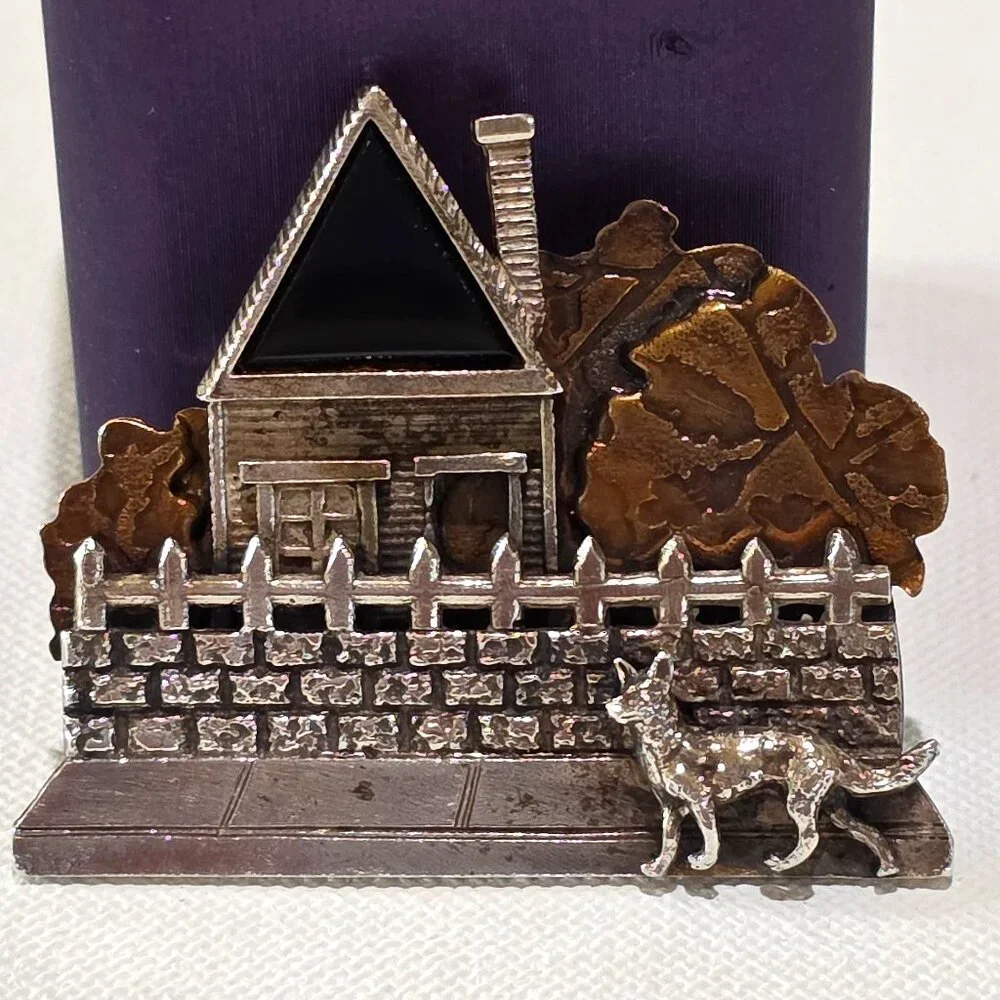 Vintage JP Reardon House Onyx Roof Dog Brass Accent Sterling Silver Pin Brooch